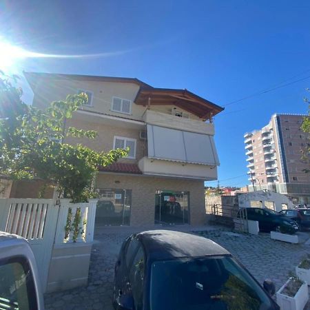 Trip-Stop Apartments Vlore Ngoại thất bức ảnh