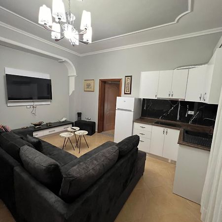 Trip-Stop Apartments Vlore Ngoại thất bức ảnh