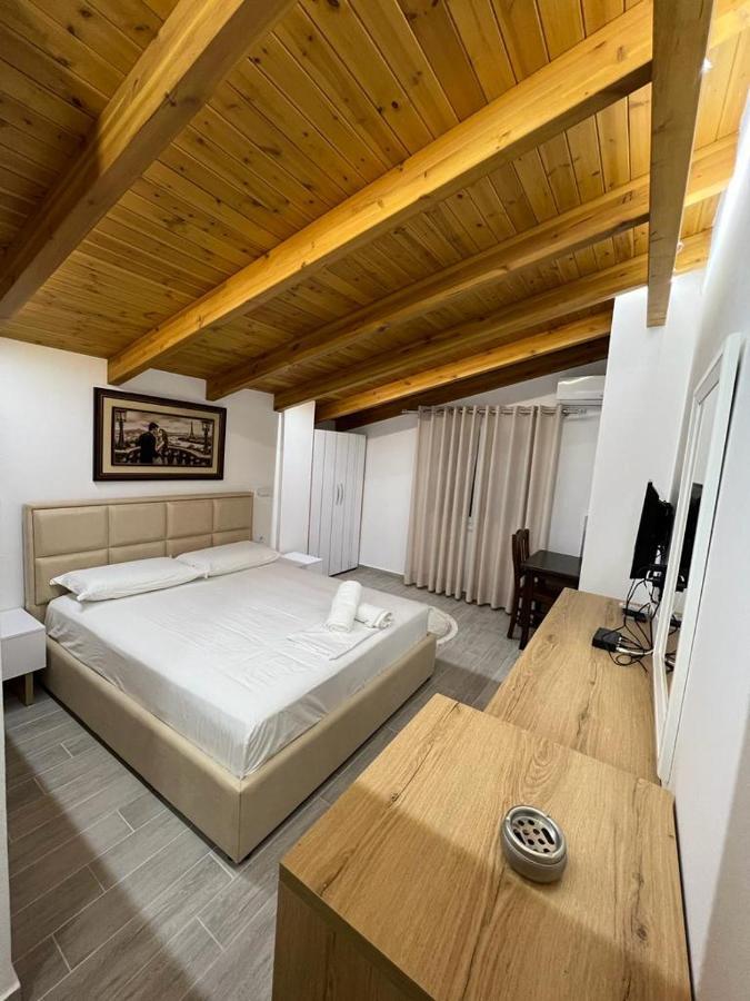 Trip-Stop Apartments Vlore Ngoại thất bức ảnh