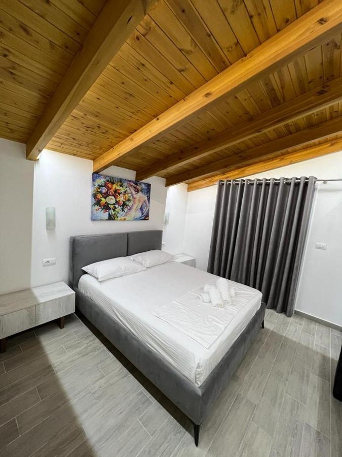 Trip-Stop Apartments Vlore Ngoại thất bức ảnh