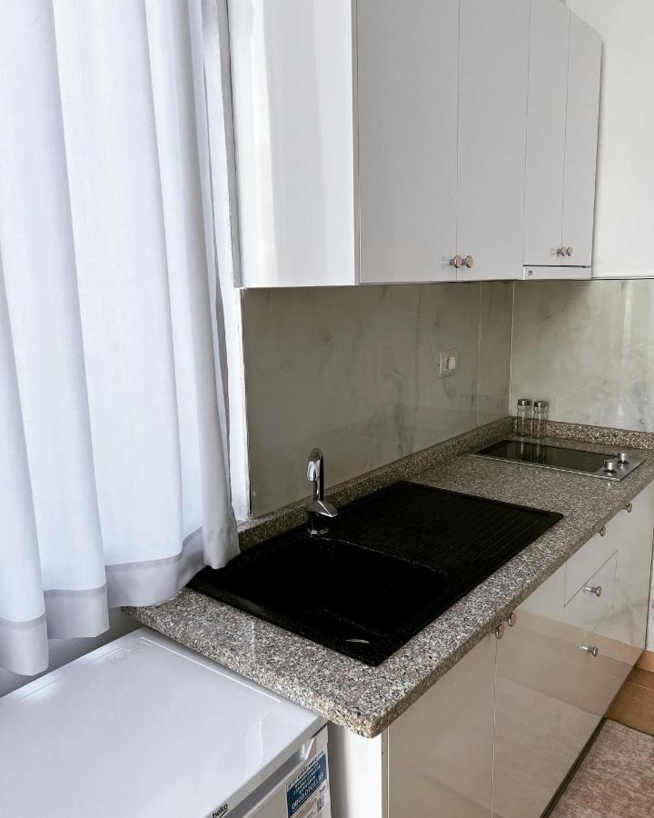 Trip-Stop Apartments Vlore Ngoại thất bức ảnh