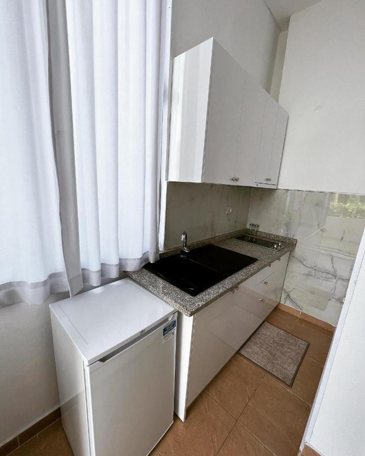 Trip-Stop Apartments Vlore Ngoại thất bức ảnh