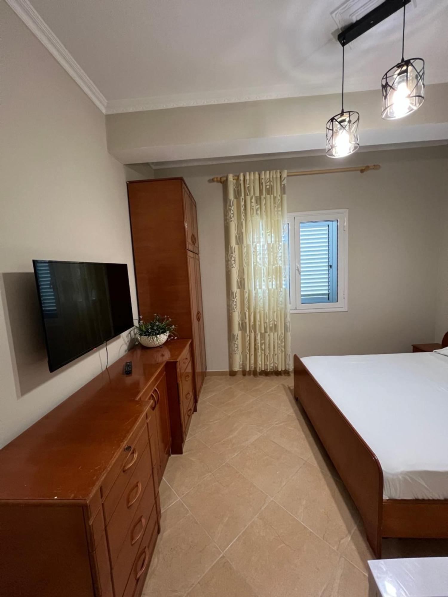 Trip-Stop Apartments Vlore Ngoại thất bức ảnh